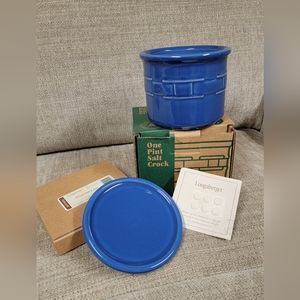 Longaberger 1 pint Salt Crock with Lid - Cornflower
